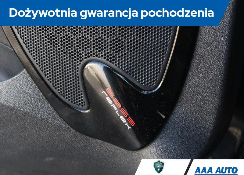 Renault Clio cena 36000 przebieg: 94894, rok produkcji 2017 z Radzyń Chełmiński małe 352
